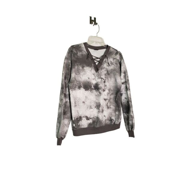 Cold Crush Pullover  - Picture 2 of 5